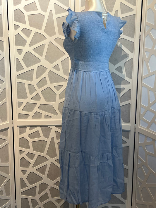 TIERED SMOCKED SHORT SLEEVE MIDI DRESS