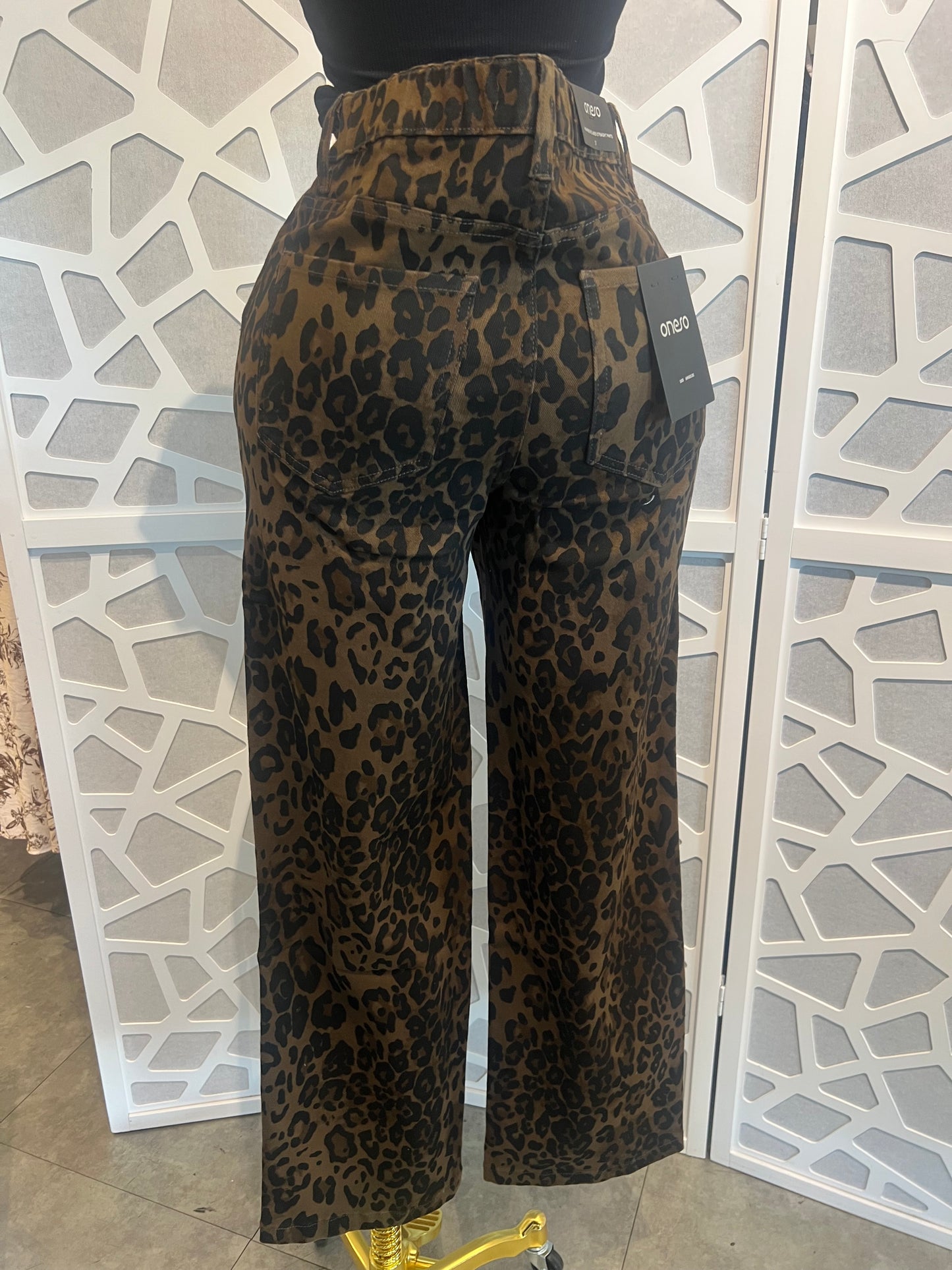 High Rise Relaxed Straight Leopard Print Pants