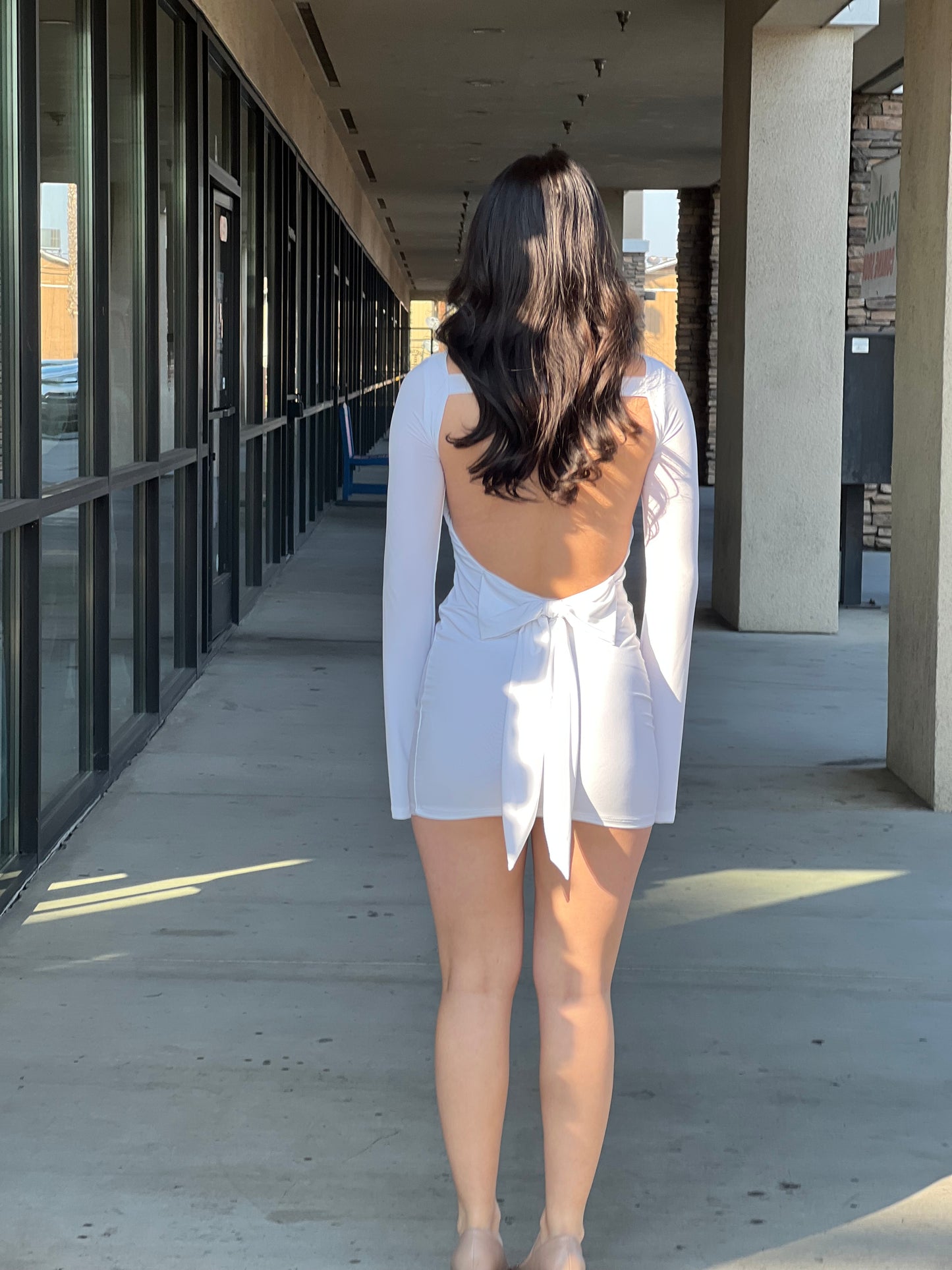 LONG BELL SLEEVE OPEN BACK BOW MINI DRESS