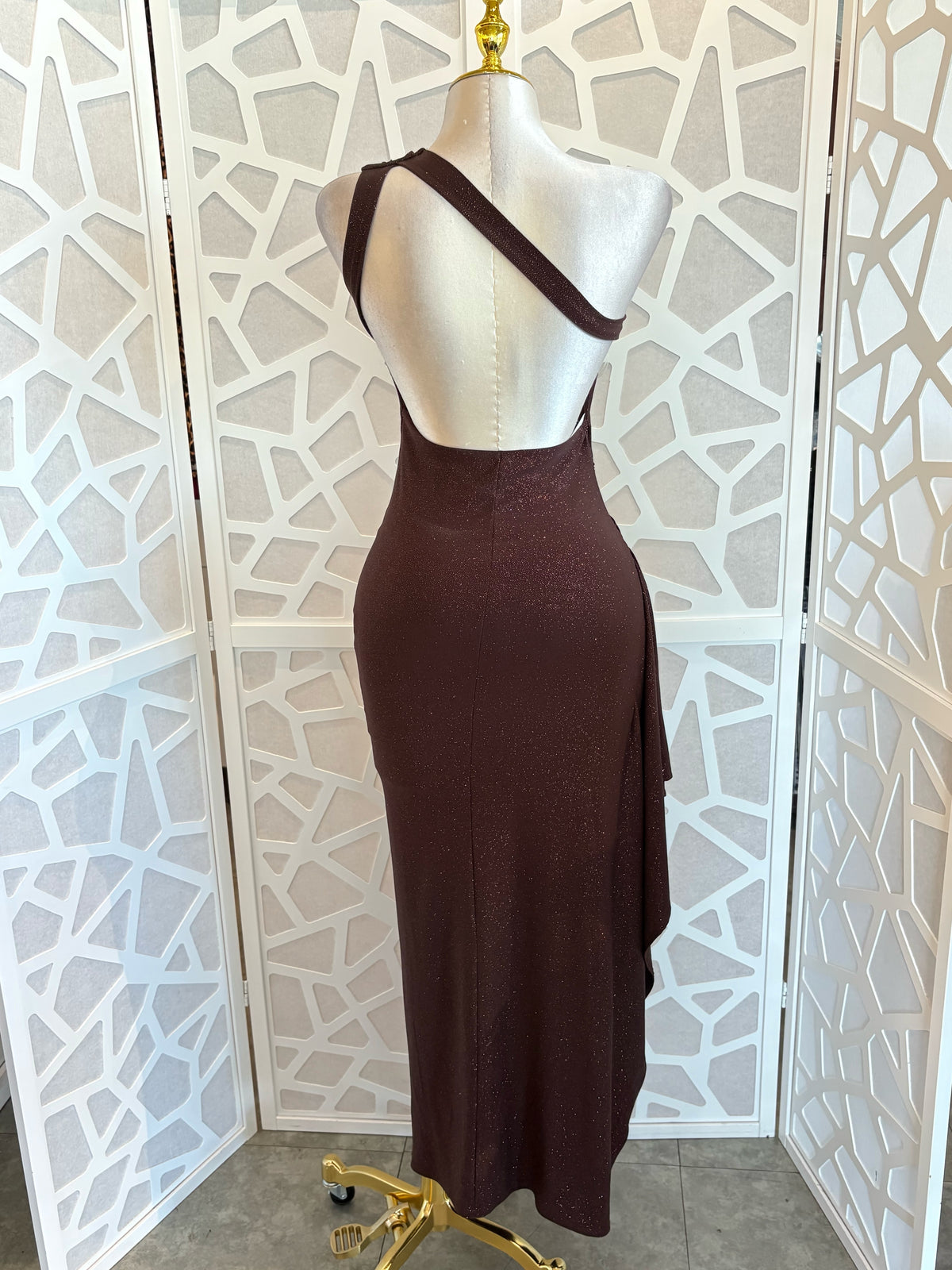 Elegant Shimmer maxi open back dress