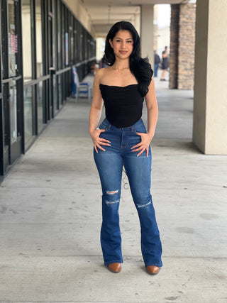 Knee ripped flare/bootcut jeans