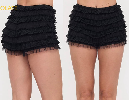 LACE RUFFLE SHORTS