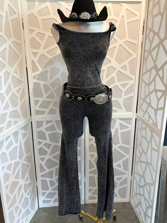 SHAYLA MINERAL WASH TWO PIECE SET