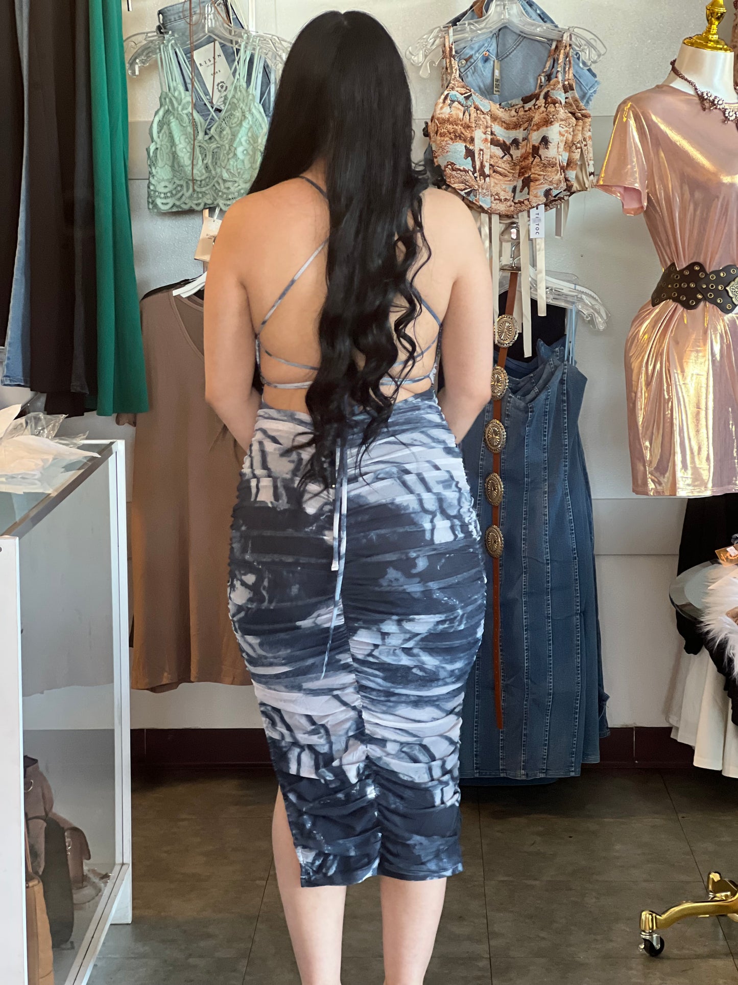 MIRACLE OPEN BACK MIDI DRESS