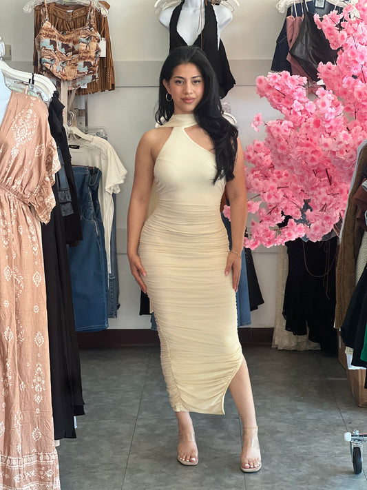 LUXE MESH ASYMMETRIC MOCK
NECK WITH BACK DRAPED RUCHED
BODYCON SLITTED MIDI DRESS