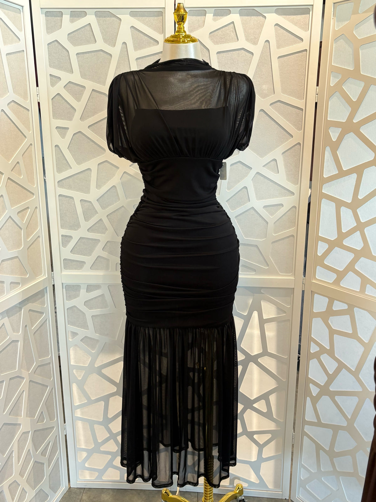 NANCY MESH BOTTOM FLARE DRESS
