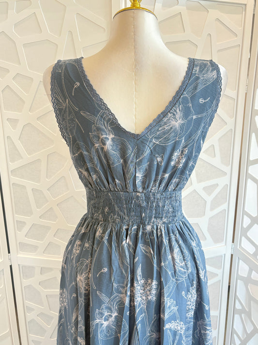 Floral Sleeveless V-neck Lace Trim Tie-front Midi Dress