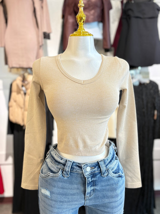 Kourtney long sleeve top