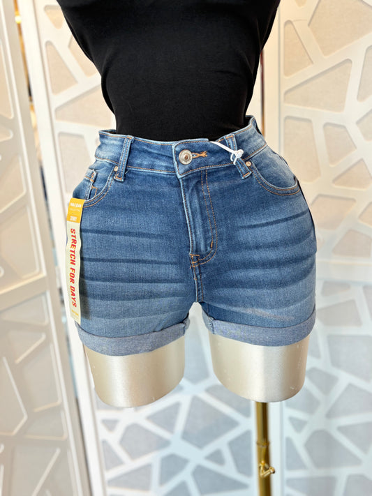 Stretchy cuffed denim shorts