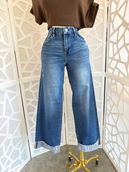 Cuffed hem high waisted jeans