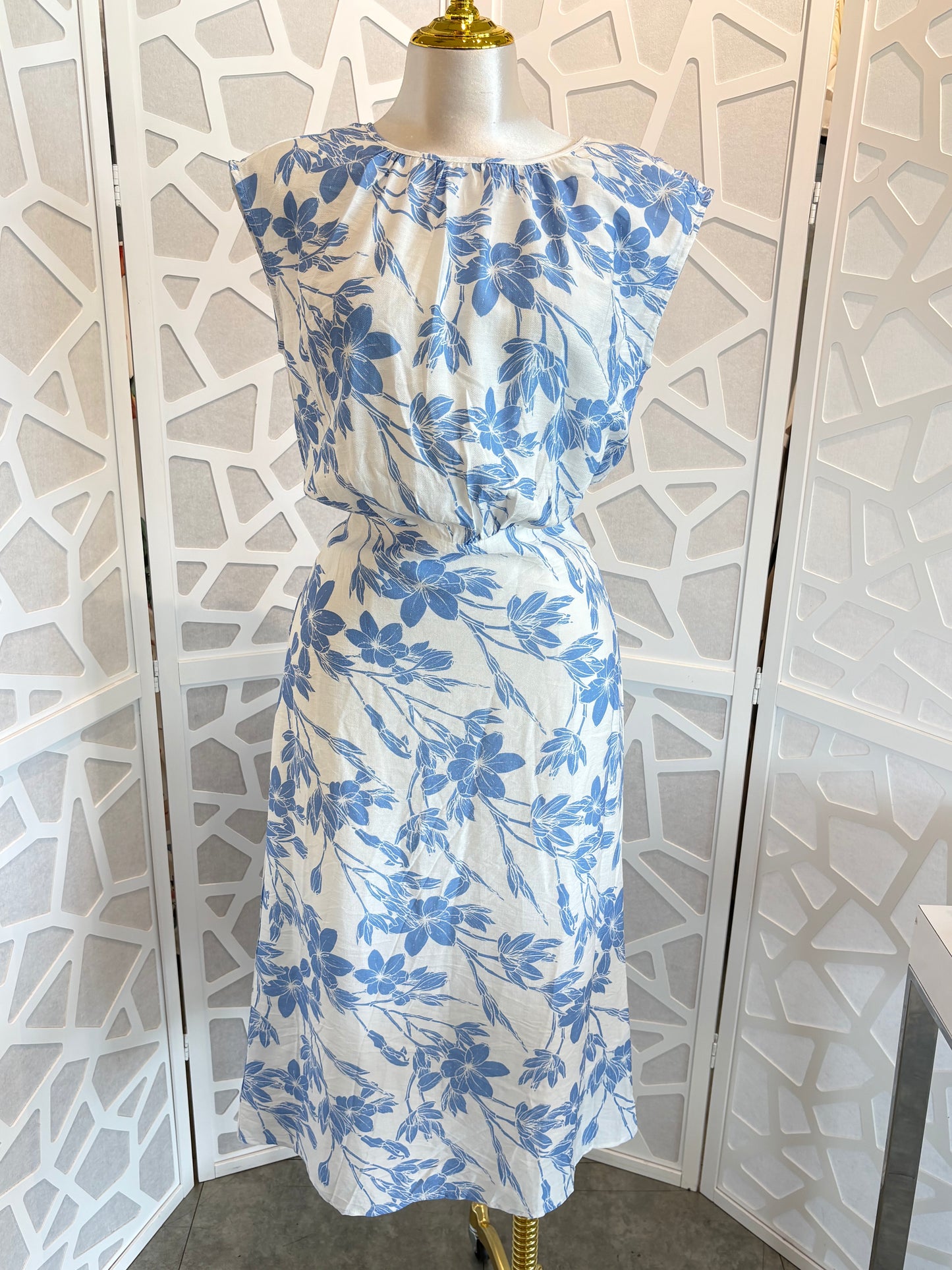 Floral cinched waist midi dress