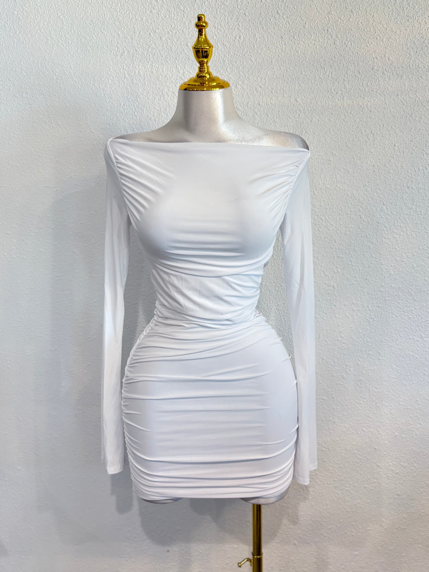White long sleeve dress