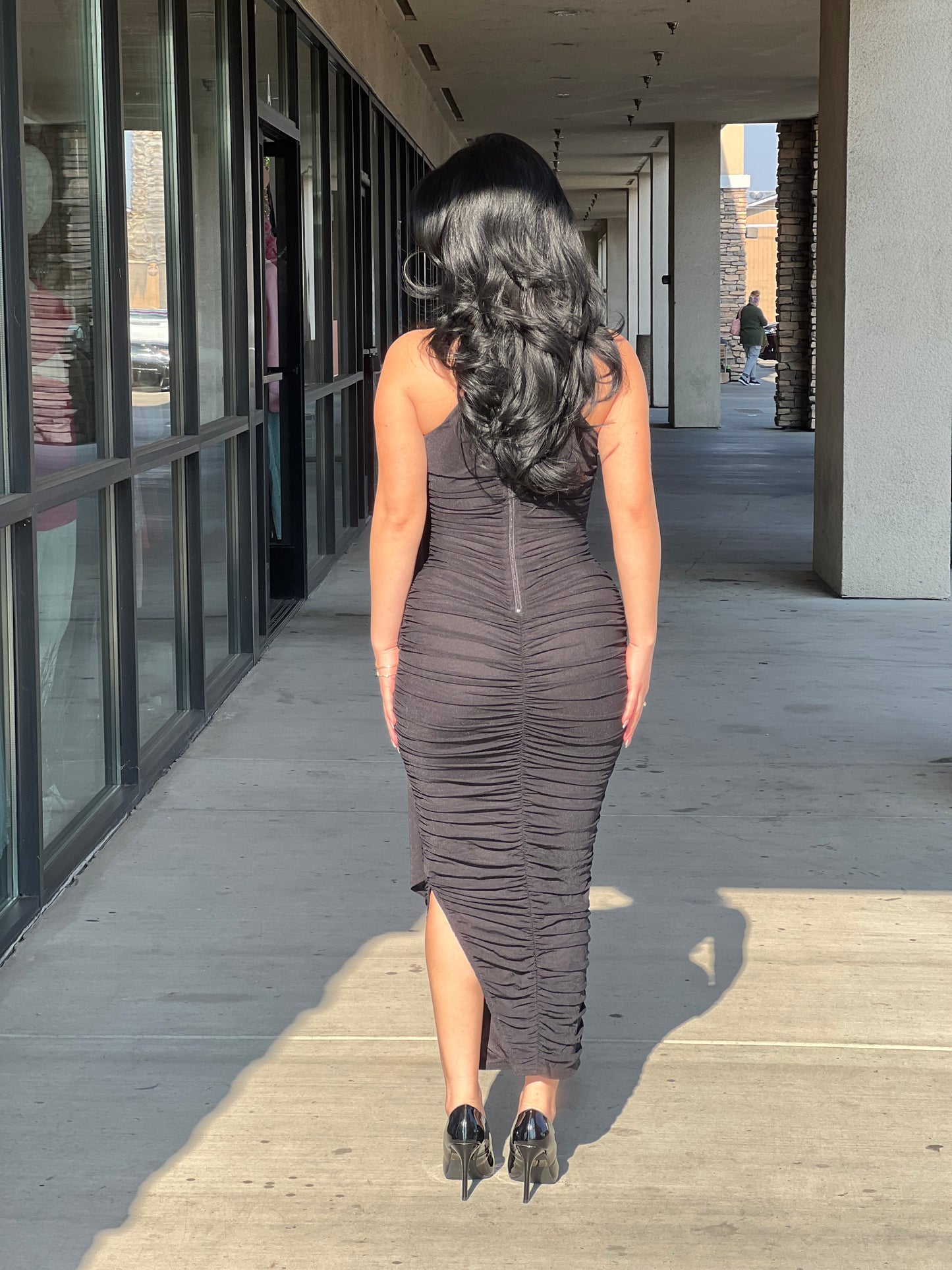 LUXE MESH ASYMMETRIC BACK DRAPED RUCHED
MIDI DRESS