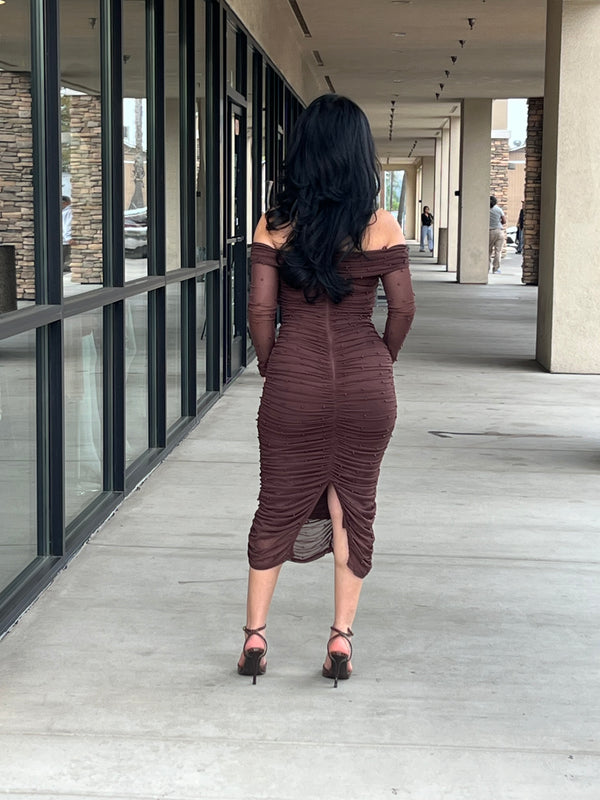 OFF SHOULDER MESH MIDI DRESS