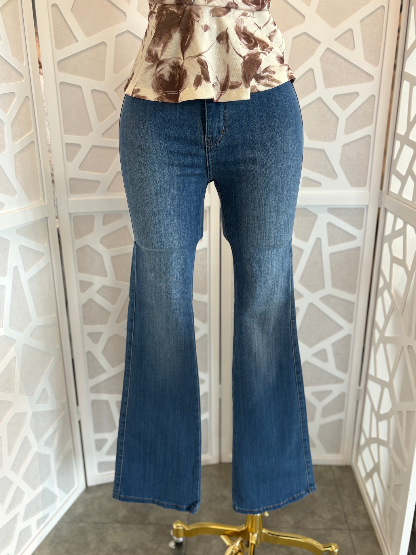 VIBRANT FLARE JEANS