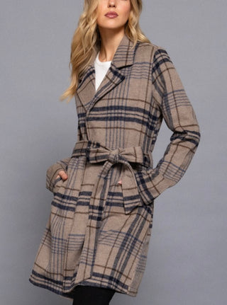 LONG SLEEVE NOTCHED COLLAR WITH WAIST BELT PLAID