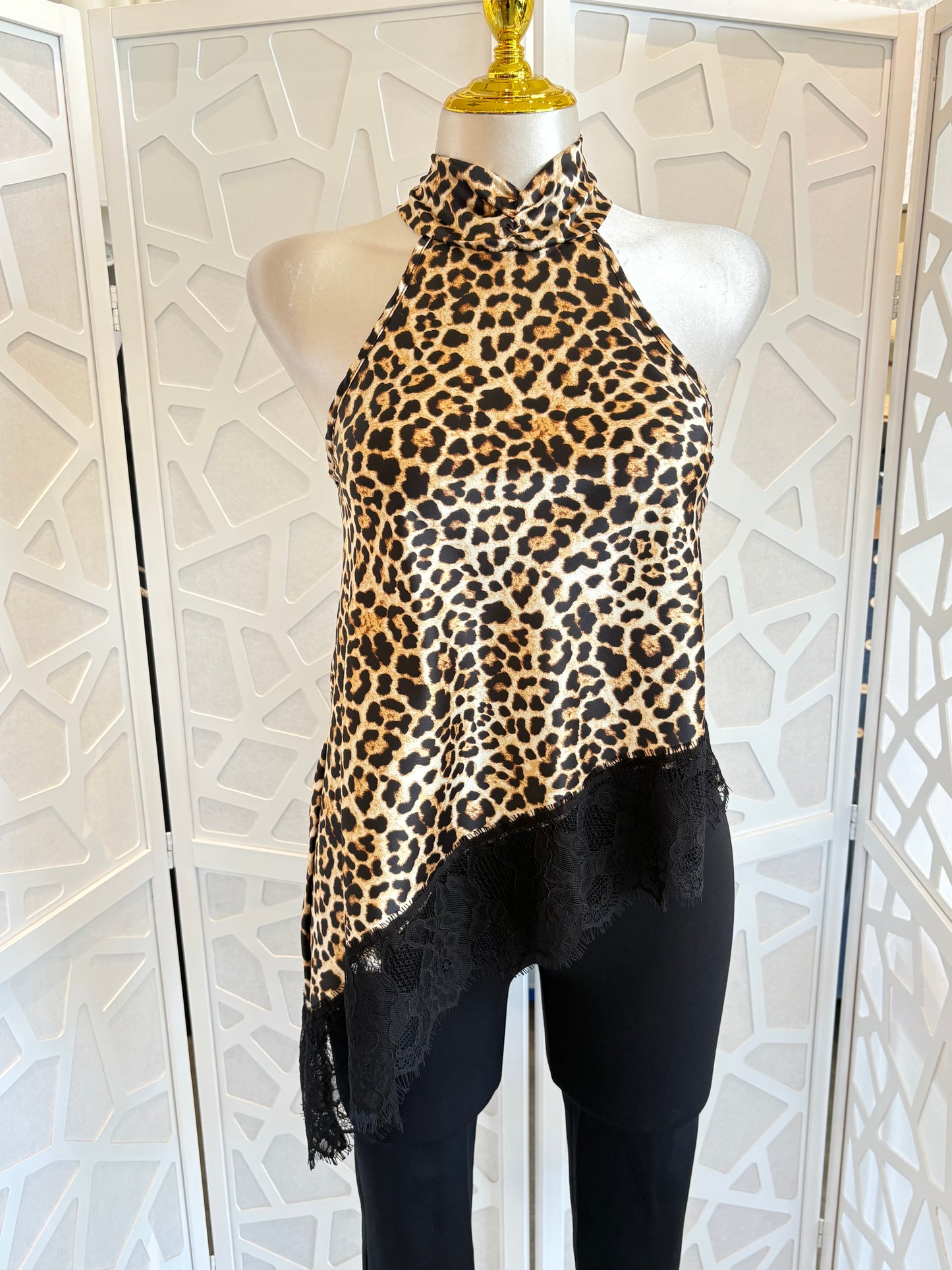 LEOPARD ASYMMETRICAL BLOUSE