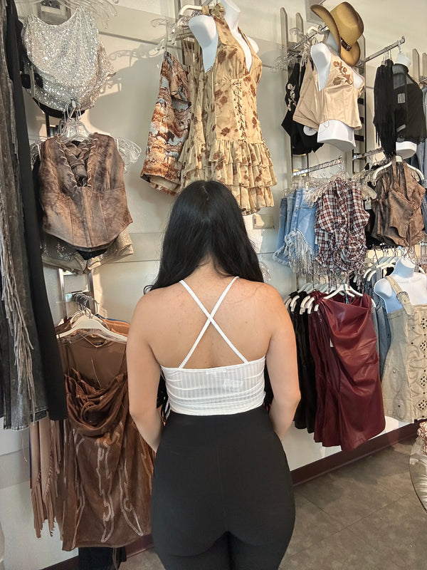 SIMPLE CROP TOP