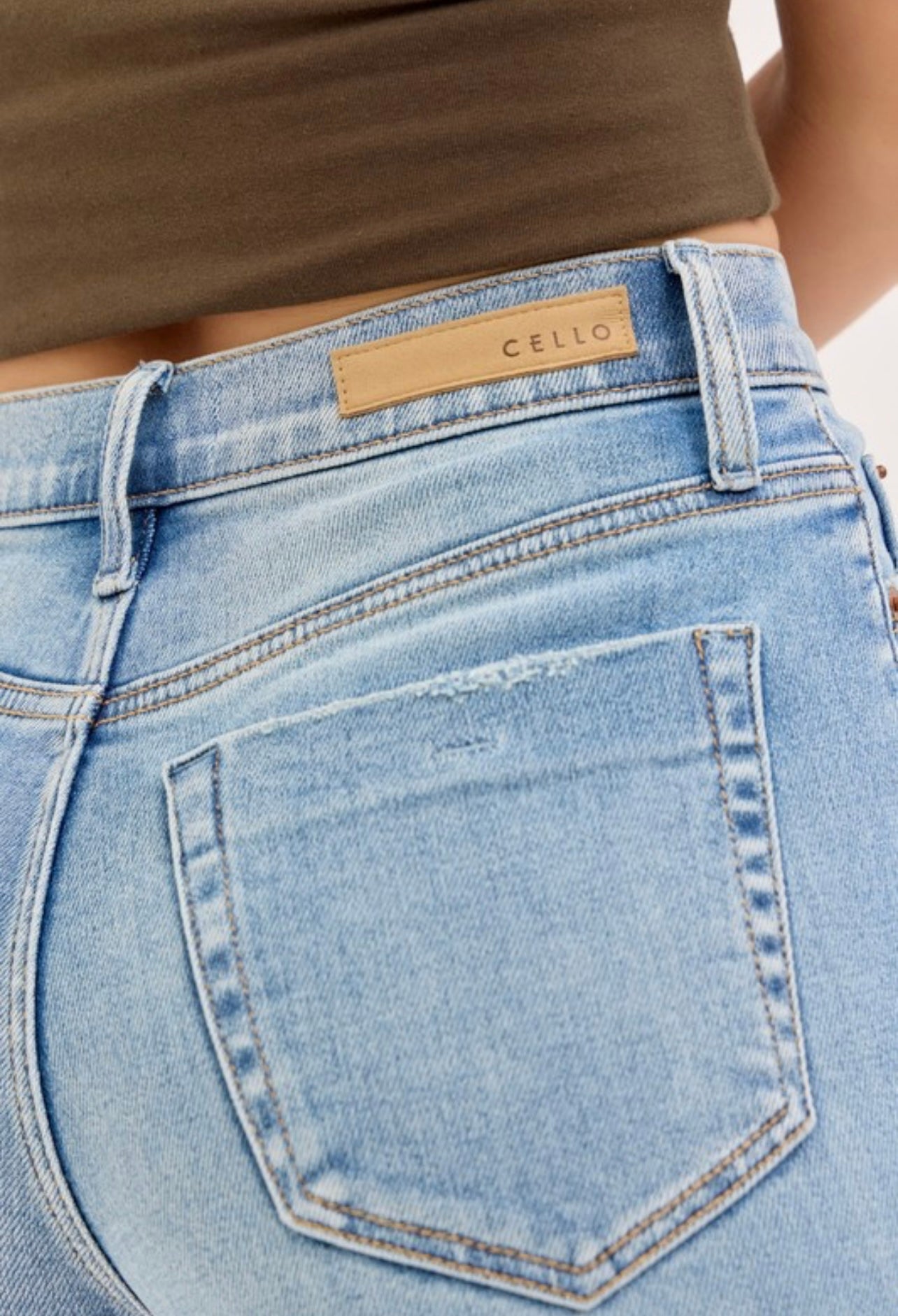 High Rise Crop Straight