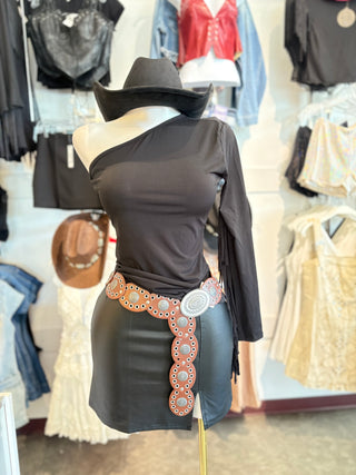 BLACK ONE SHOULDER LONG SLEEVE FRINGE TOP
