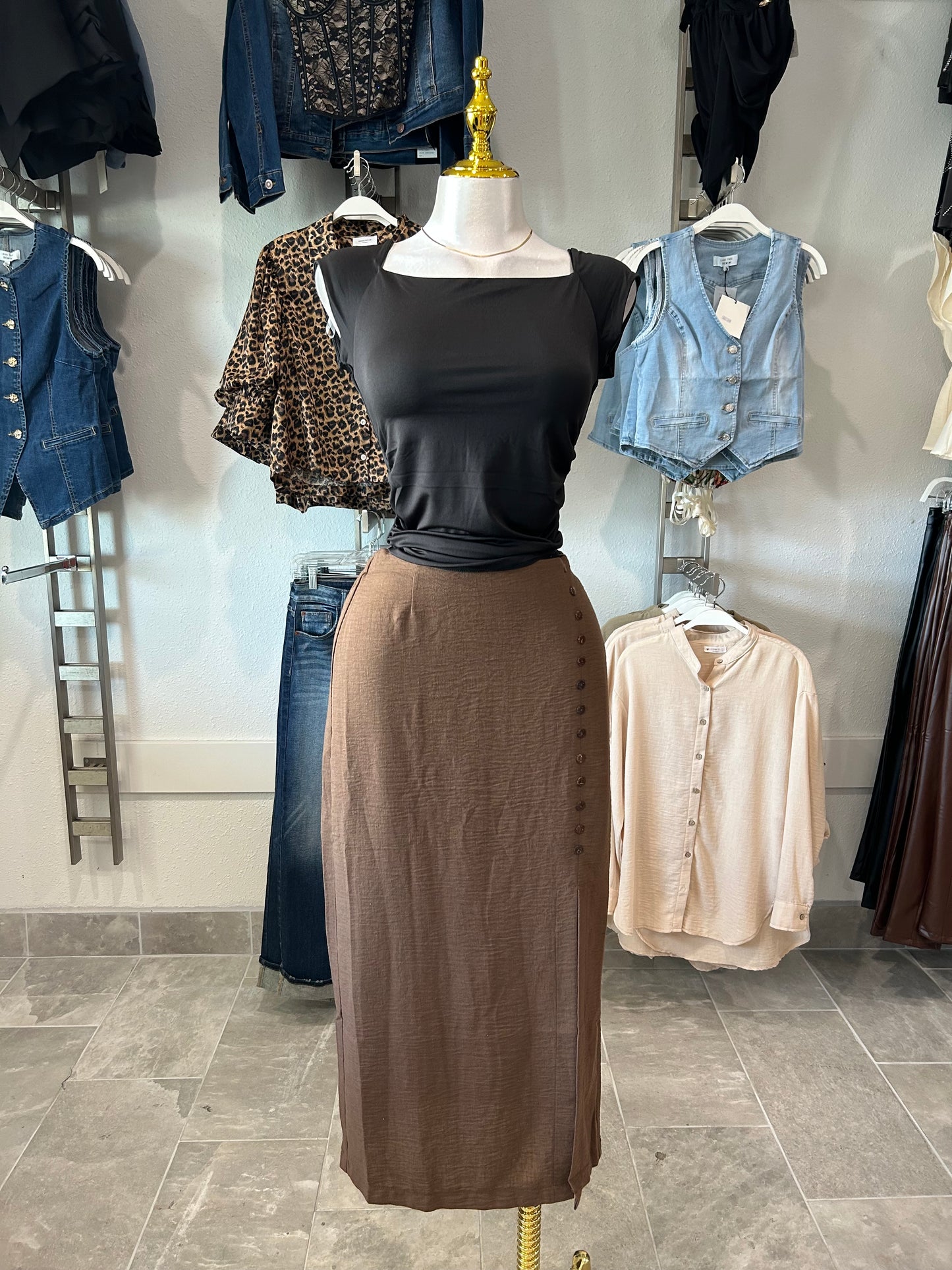 Cap Slv Stright Neck Shirring Knit Top