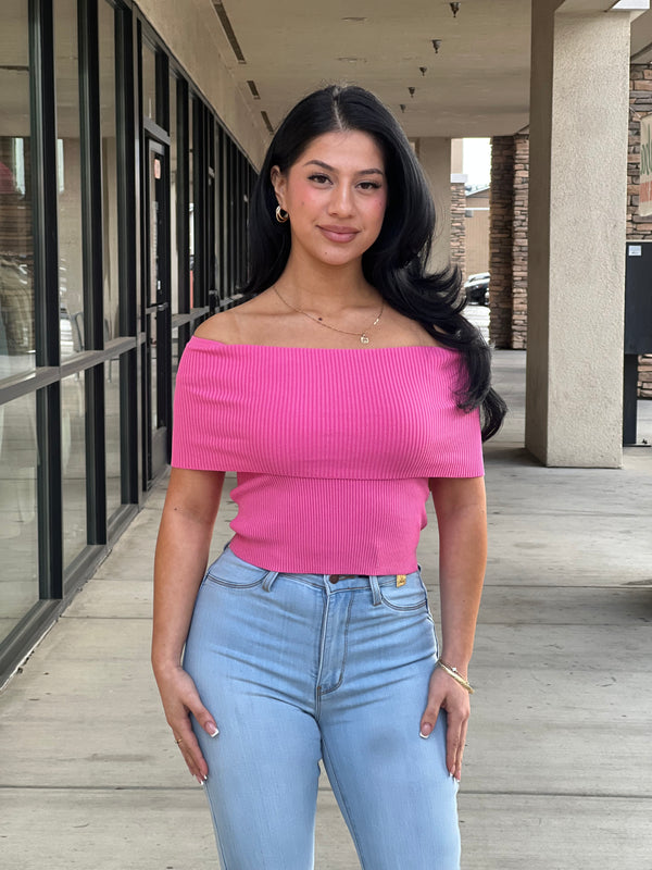 ANA OFF SHOULDER TOP