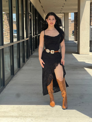 LACE HIGH SLIT DRESS