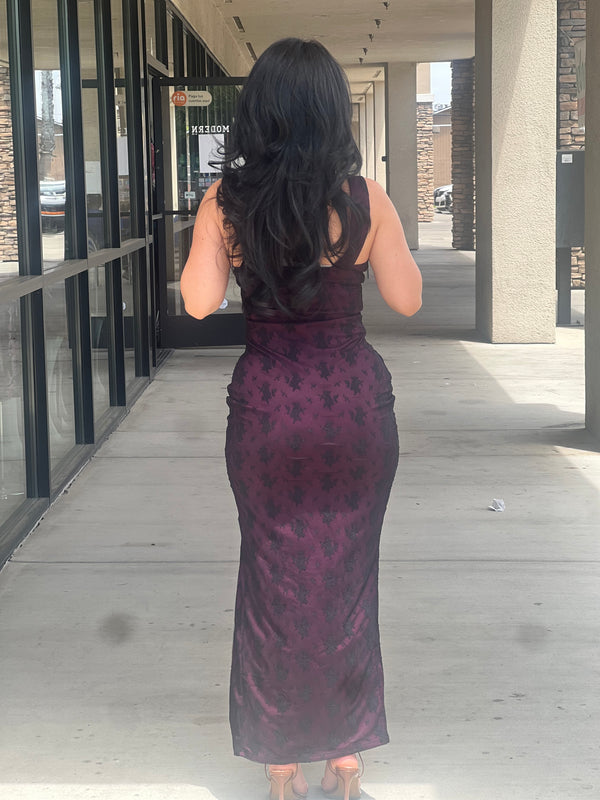 LACE HIGH SLIT MAXI DRESS