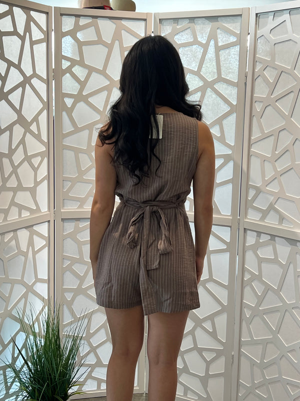 WENDY CASUAL ROMPER