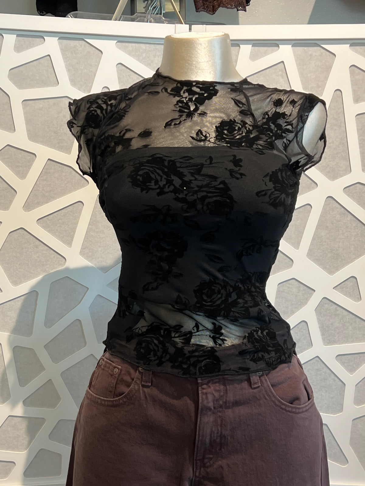 LIVIA MESH TOP