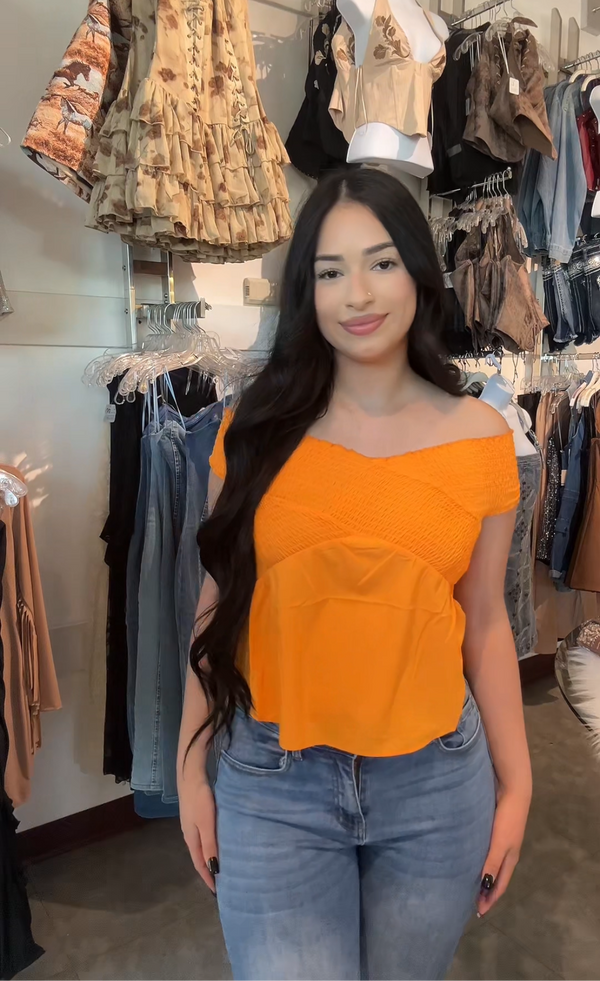 FLORA TOP