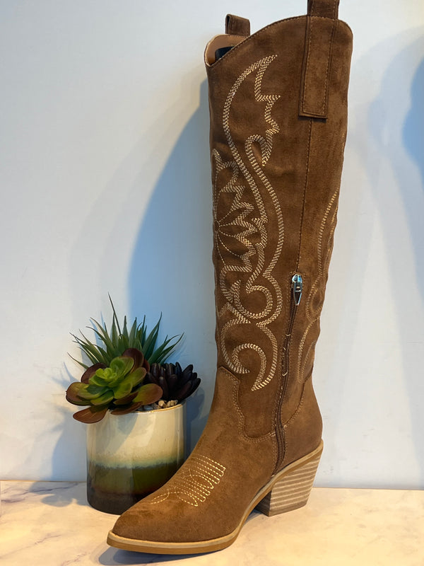 GIADA COFFEE BELOW THE KNEE BOOTS