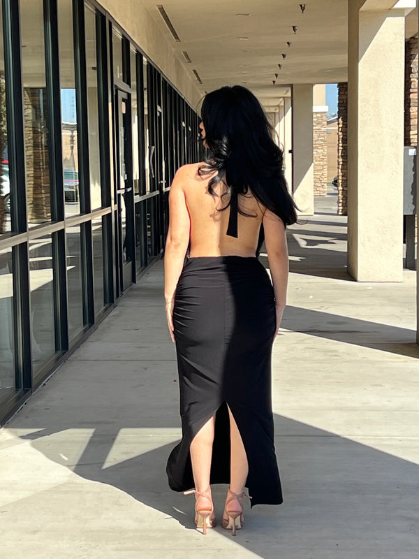 LEXI OPEN BACK HALTER DRESS