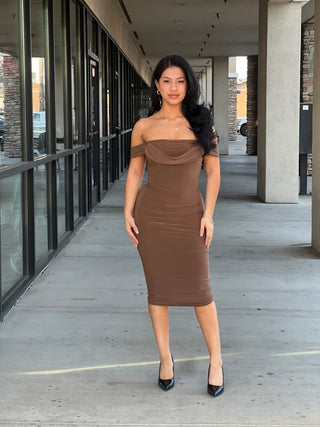OFF SHOULDER MIDI DRESS