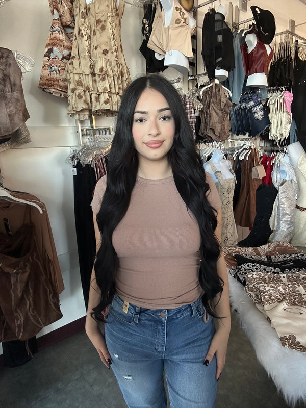 SARAHI BASIC SIDE RUCHED TOP