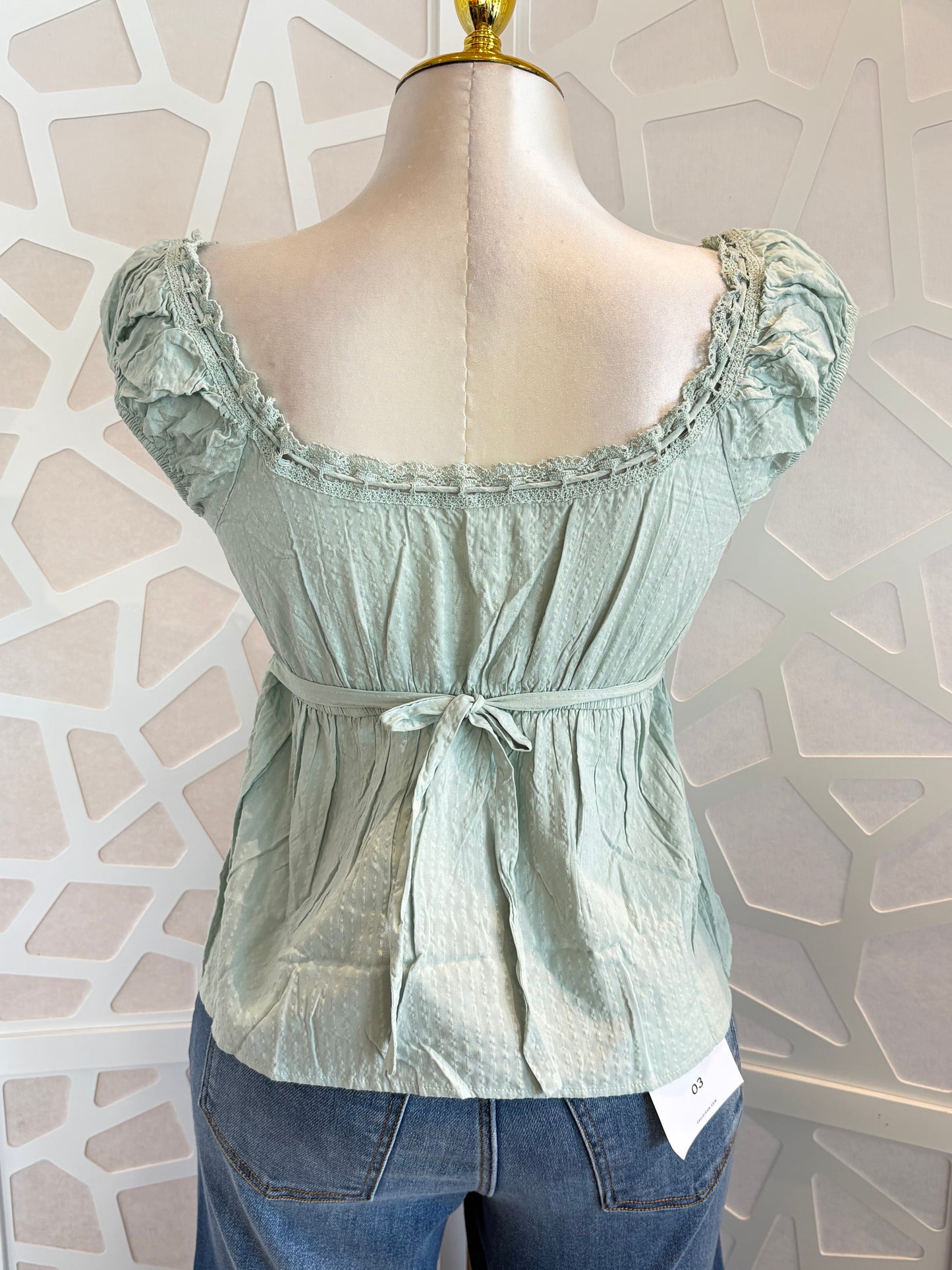 KELYSI TOP