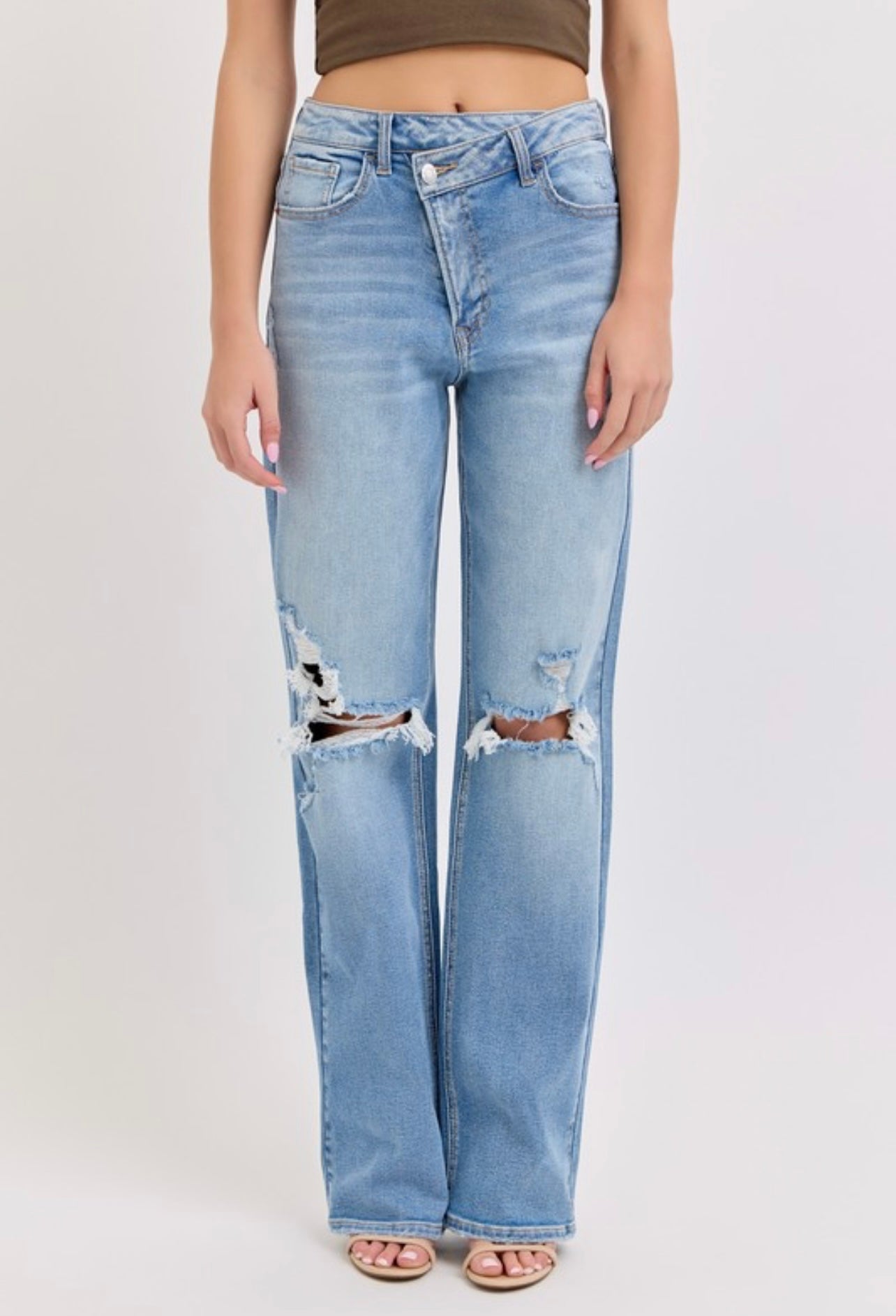 High Rise Dad Jean With Re-positioned C.f Closure