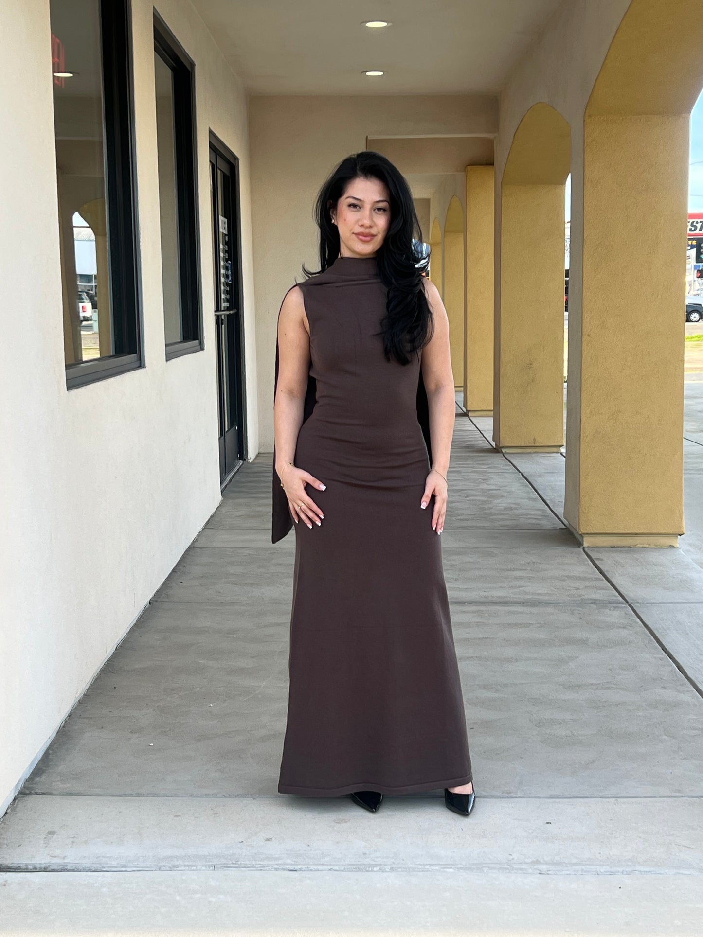 HONEY OPEN BACK MAXI DRESS