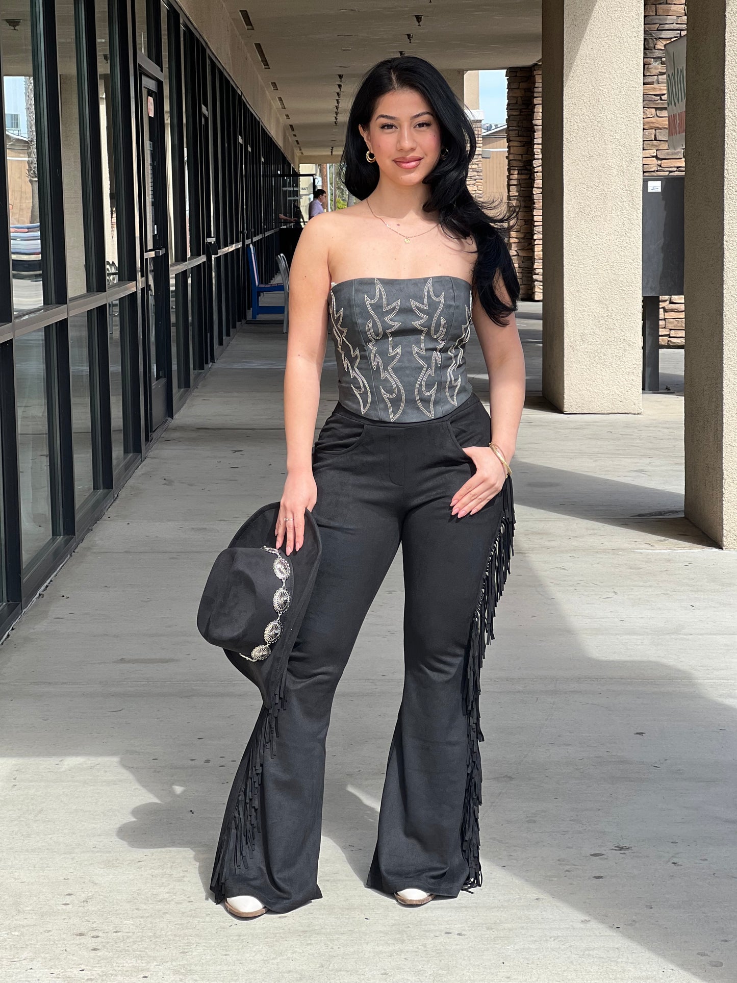 CHELSEY SIDE FRINGE DETAIL
SUEDE PANTS