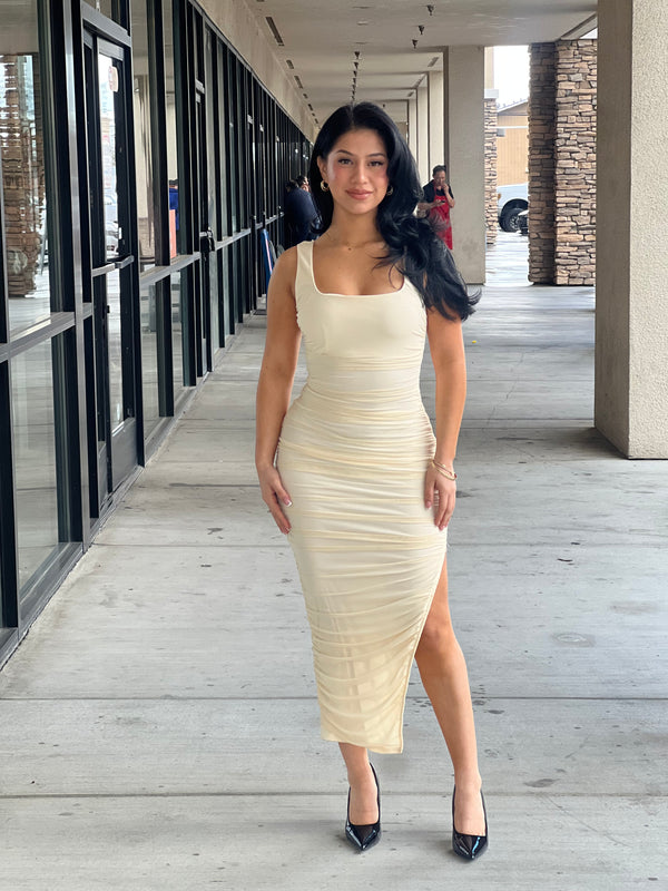 WENDY MIDI RUCHED DRESS