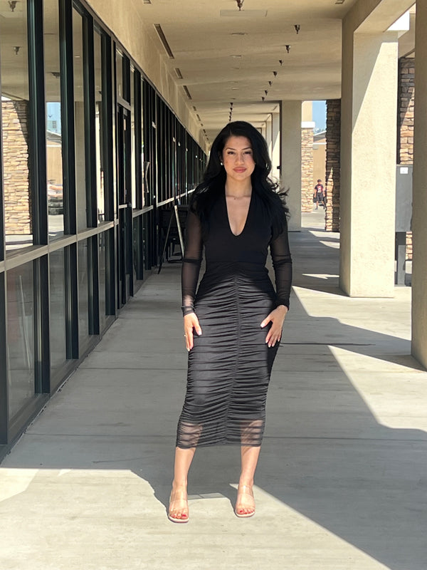V-neck, Shirring Bottom Part Midi Dress