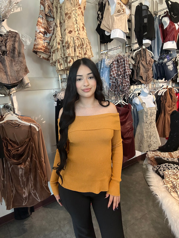 Off shoulder knitted sweater