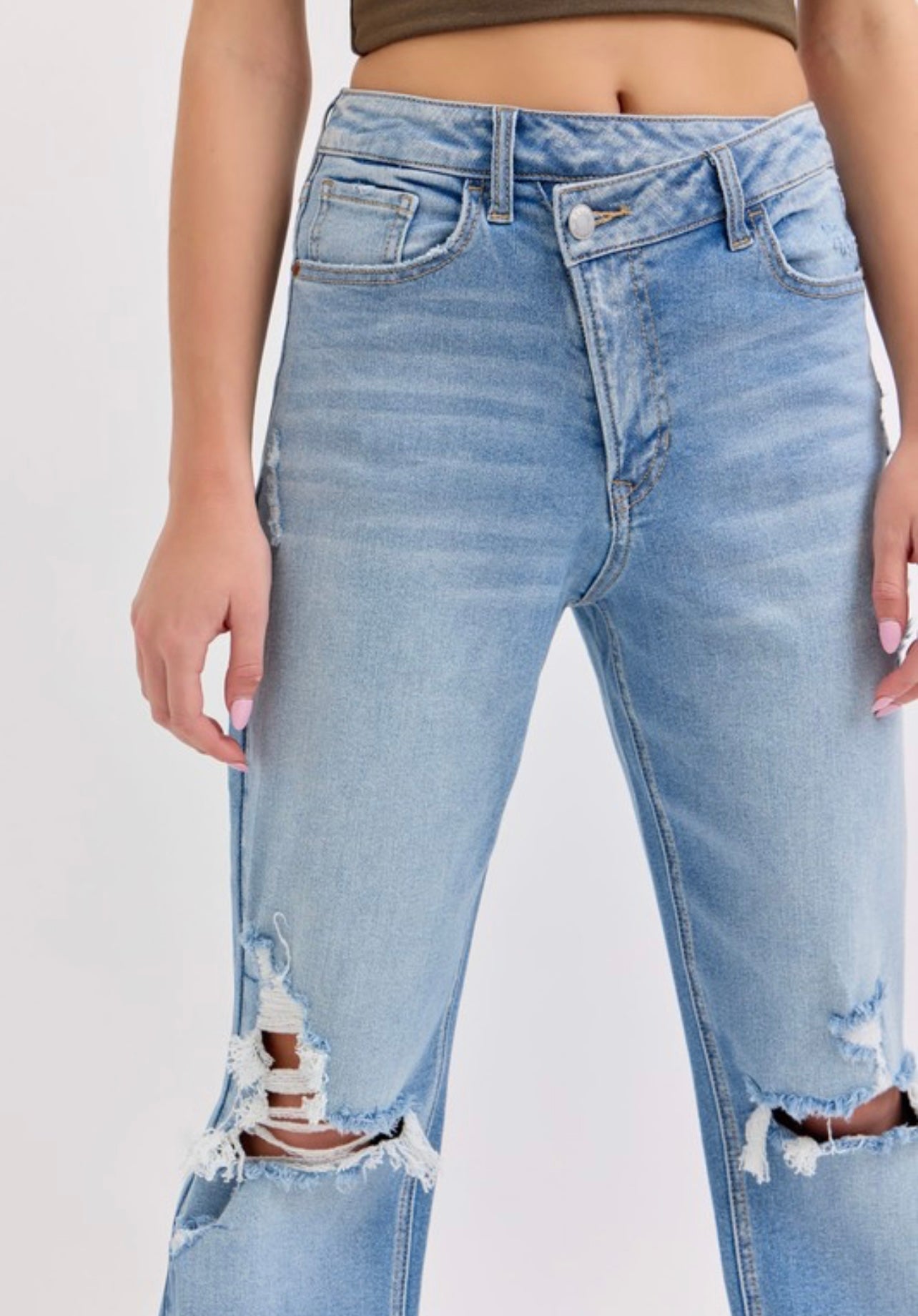 High Rise Dad Jean With Re-positioned C.f Closure