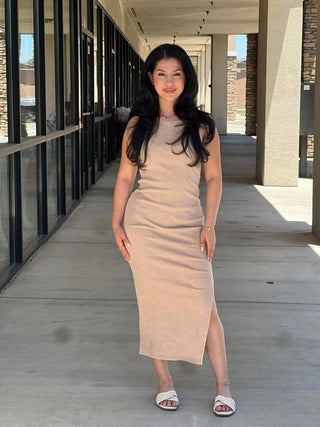 RIBBED MAXI DRESS