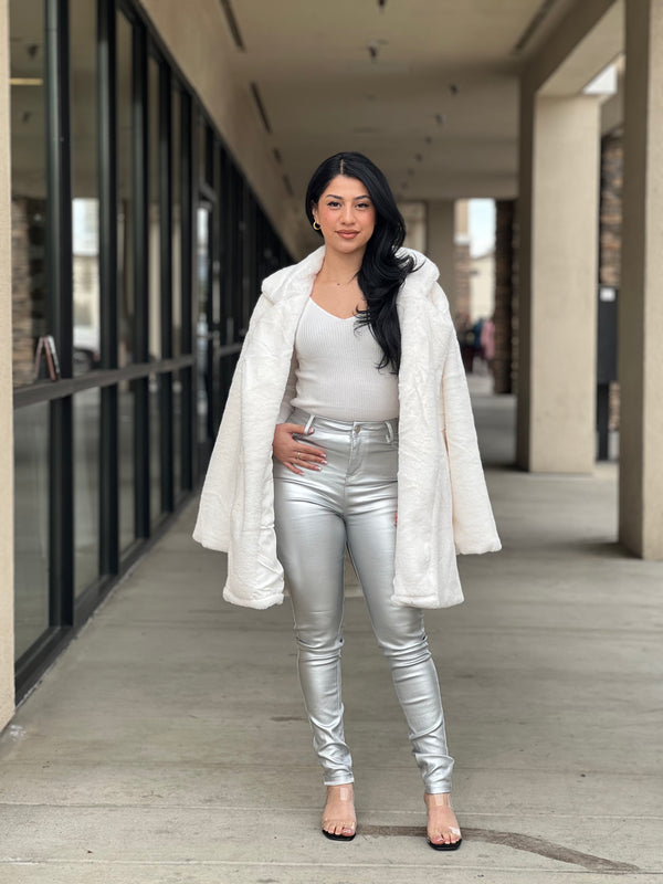 Silver metallic skinny jeans