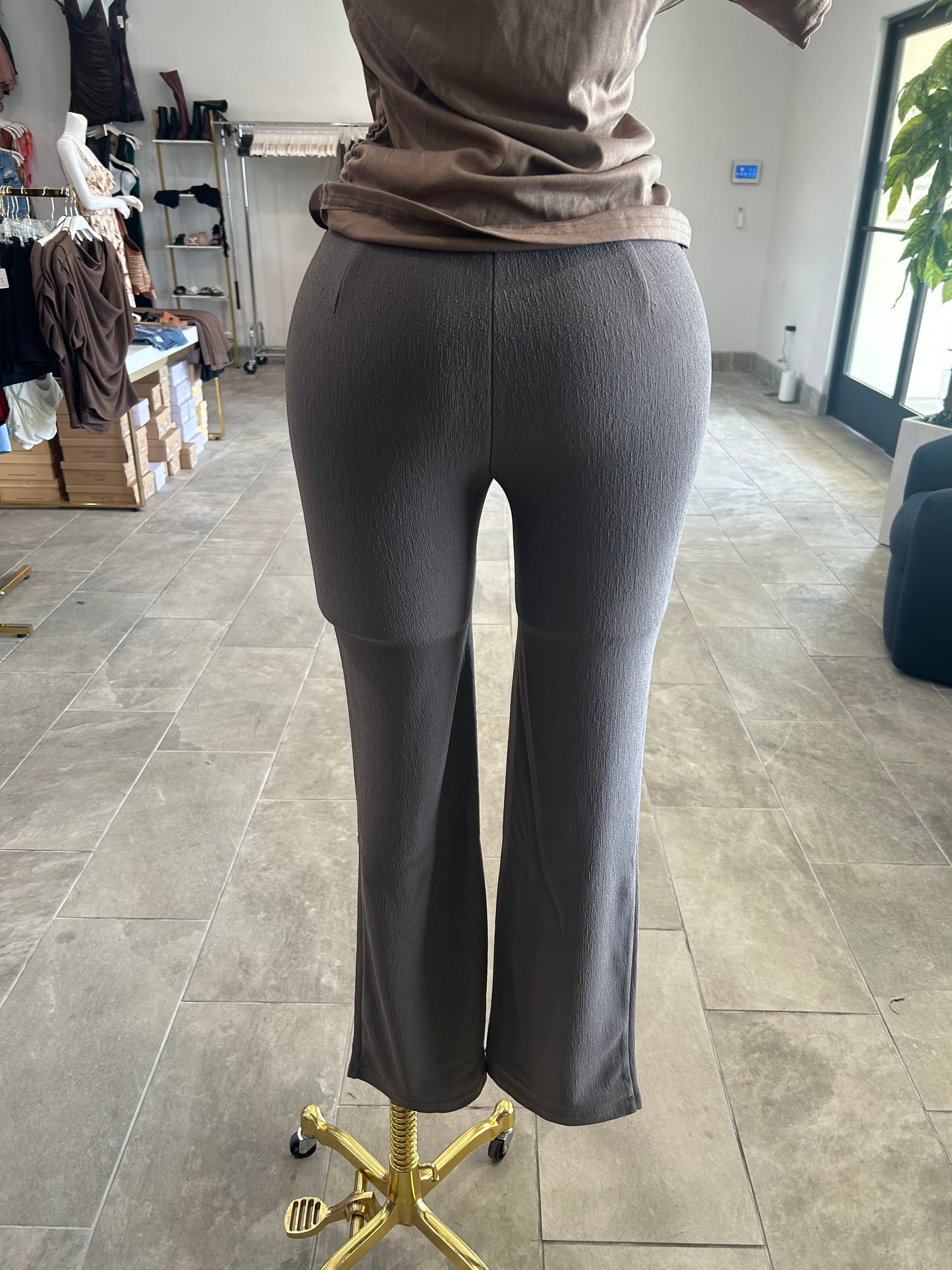 STRAIGHT LEG PANTS