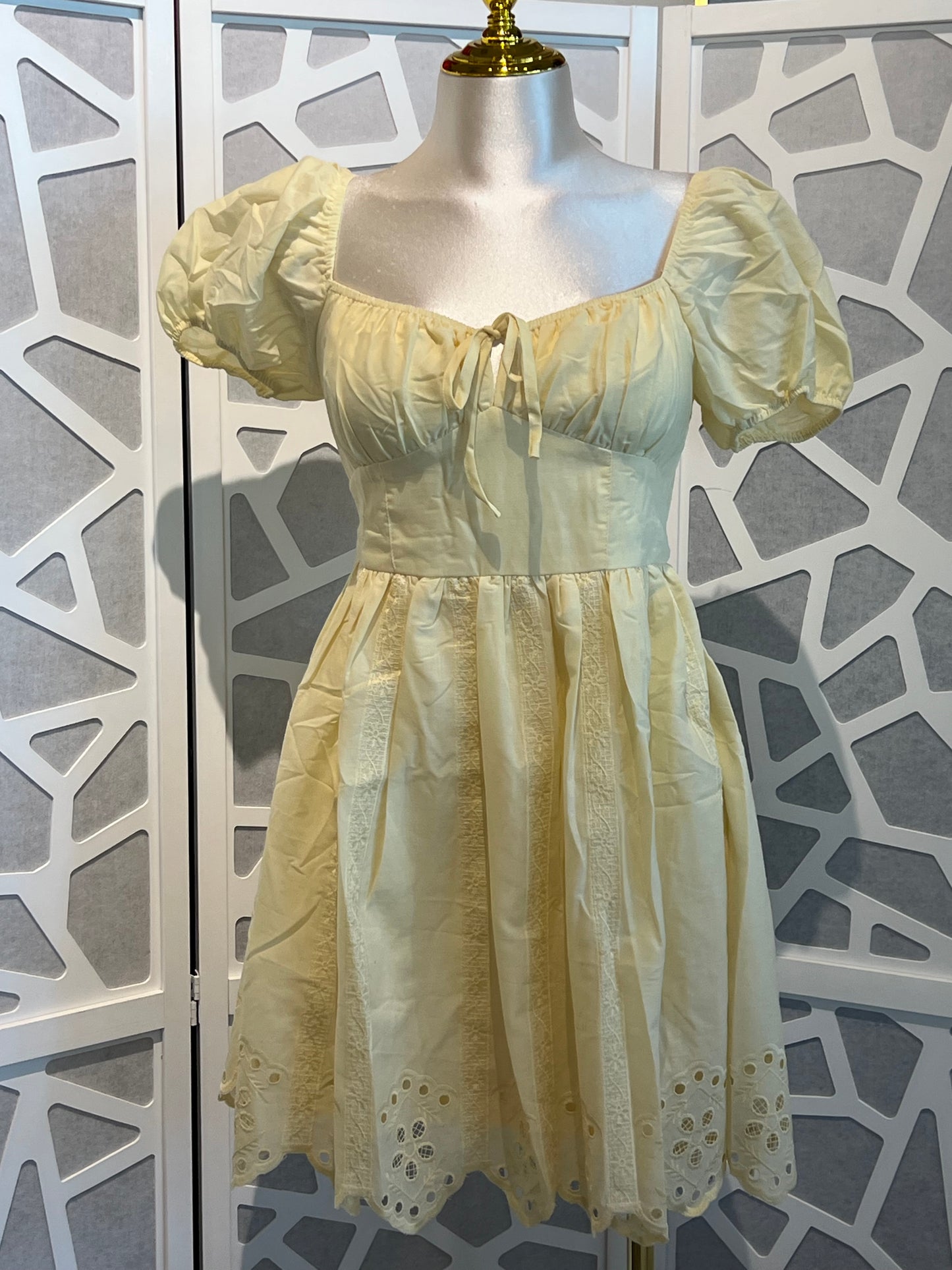 Embroidered Puff Sleeve Scallop Hem Mini Dress