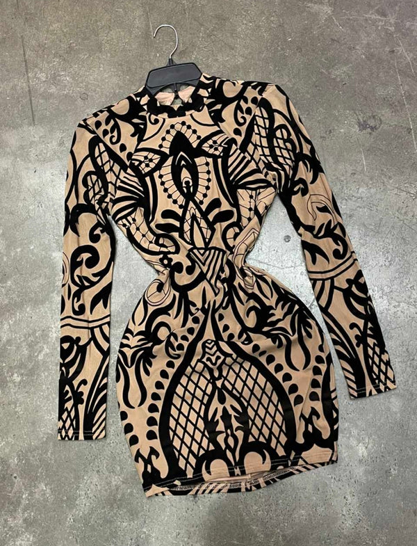 Cristy long sleeve pattern dress