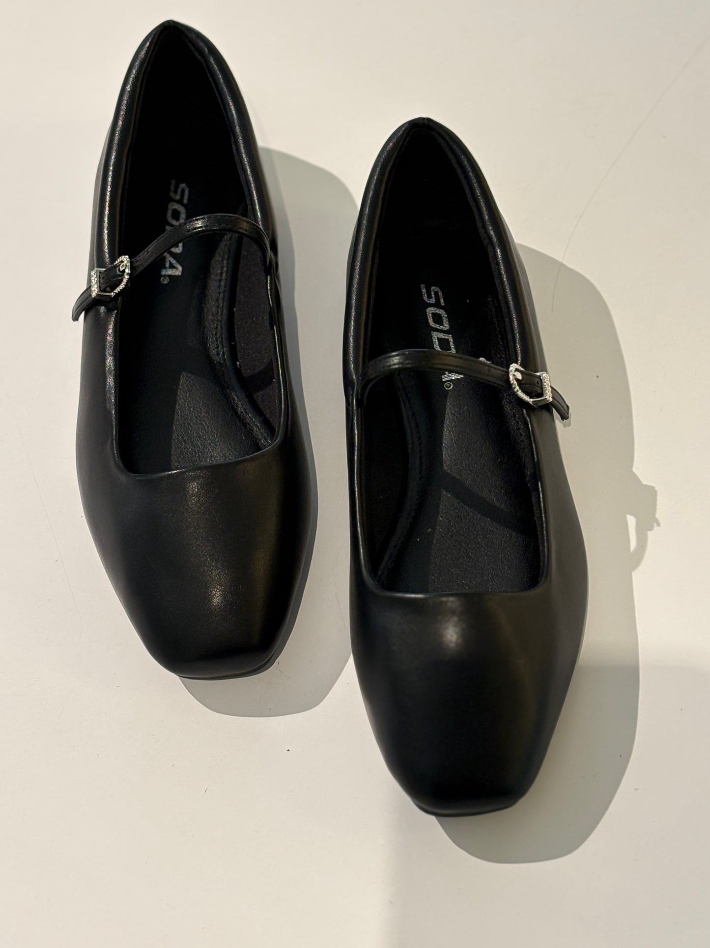 Maryjane square toe flats