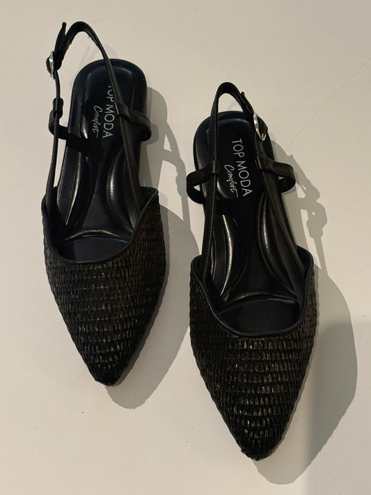 Sling back pointed toe flats